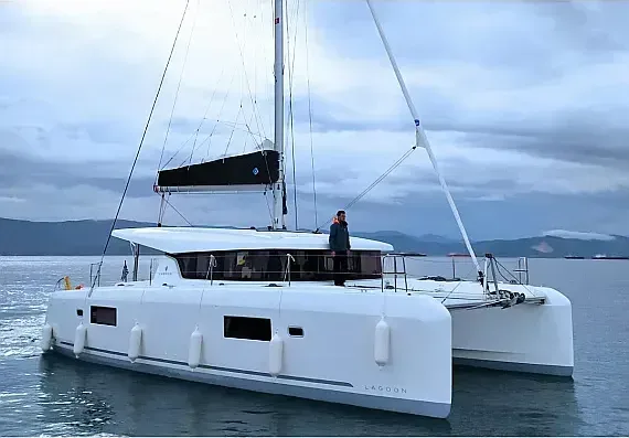 Lagoon 42 in Corfu / Gouvia / D-Marin Marina Gouvia - image 1