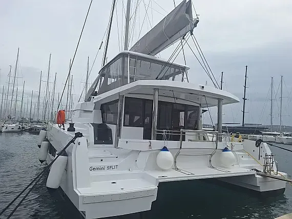 Bali 5.4 in Kaštel Gomilica / Marina Kaštela - image 1