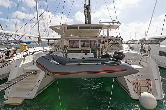 Lagoon 421 in Lefkada / Nikiana Marina - image 1