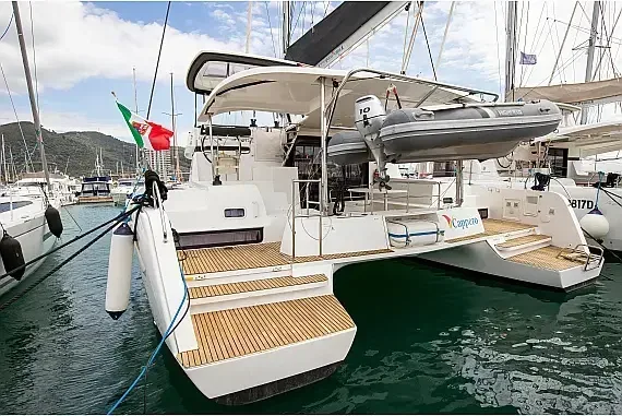 Lagoon 42 in Salerno / Marina d'Arechi - image 1