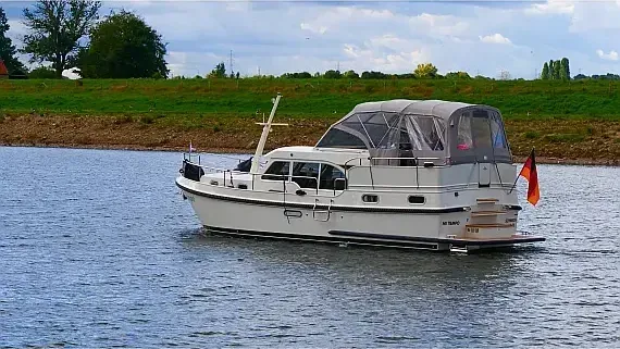 Linssen Grand Sturdy 35.0 AC in Mirow / Jachthafen Mirow - image 1