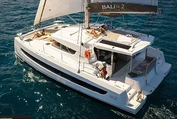 Bali 4.2 in Volos / Port of Volos - image 1