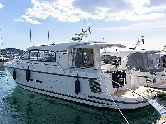 Nimbus 405 Coupe in Split / ACI Marina Split - image 1
