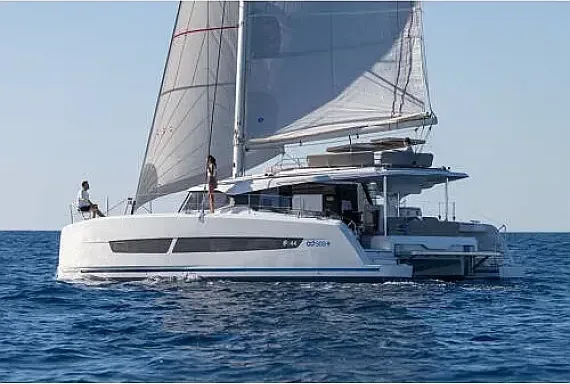 New 44 in Paros port - image 1