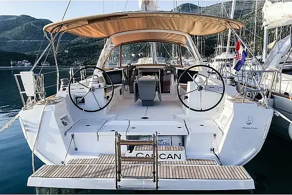 Oceanis 45 in Tivat / Porto Montenegro - image 1