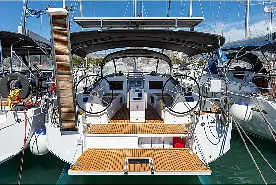 Sun Odyssey 410 in Lefkada / Port of Lefkas - image 1