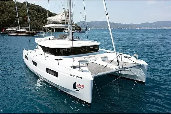 Lagoon 46 in Marmaris / Albatros Marina - image 1