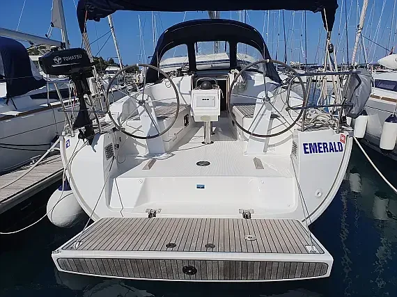 Bavaria Cruiser 37 in Drage / Marina Drage - image 1
