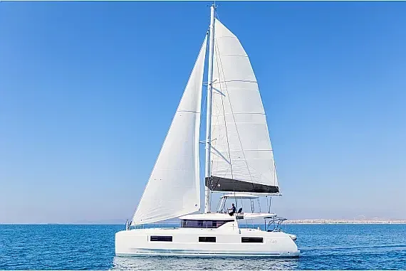 Lagoon 46 in Athens / Alimos Marina - image 1