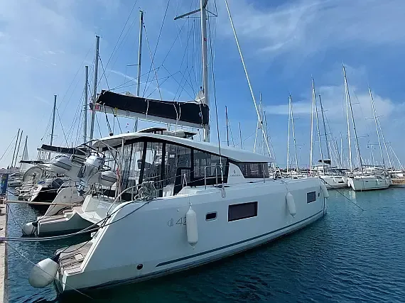 Lagoon 42 in Sukošan / D-Marin Dalmacija Marina - image 1