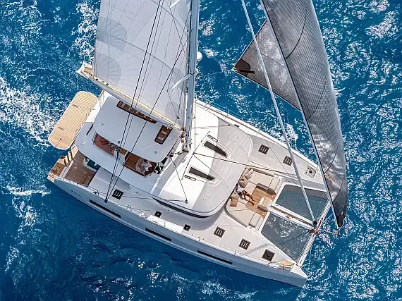 Lagoon 55 in Athens / Alimos Marina - image 1