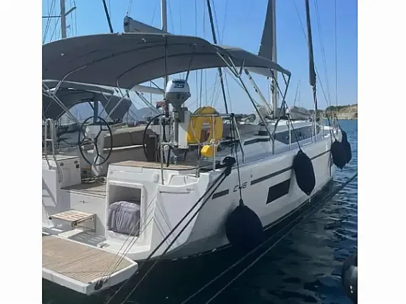 Bavaria C46 in Palairos / Marina Paleros - image 1
