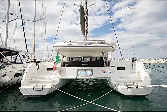 Lagoon 46 in Salerno / Marina d'Arechi - image 1