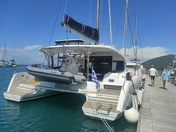 Lagoon 42 in Lefkada / D-Marin Marina Lefkas - image 1