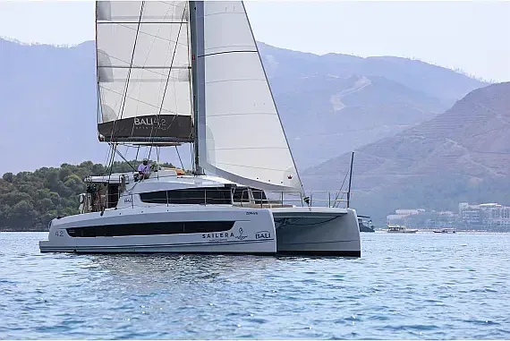 Bali 4.2 in Marmaris / Netsel Marmaris Marina - image 1