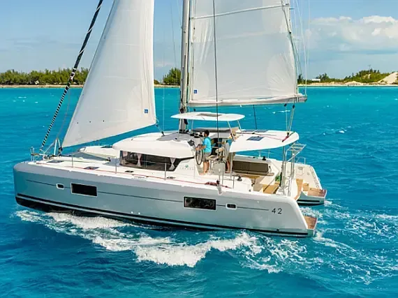 Lagoon 42 in Lefkada / D-Marin Marina Lefkas - image 1