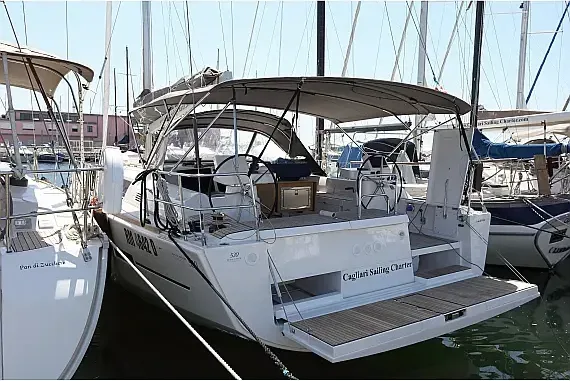 Dufour 520 Grand Large in Sardinia / Cagliari / Marina di Cagliari - image 1