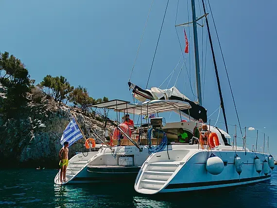 Lagoon 380 in Nikiti - Chalkidiki / Nikiti - image 1