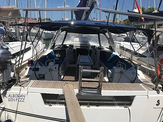 Oceanis 45 in Tenerife / Las Galletas / Marina del Sur - image 1