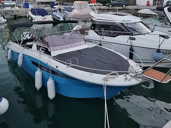 Atlantic Marine Sun Cruiser 730 in Opatija / Marina Admiral - image 1