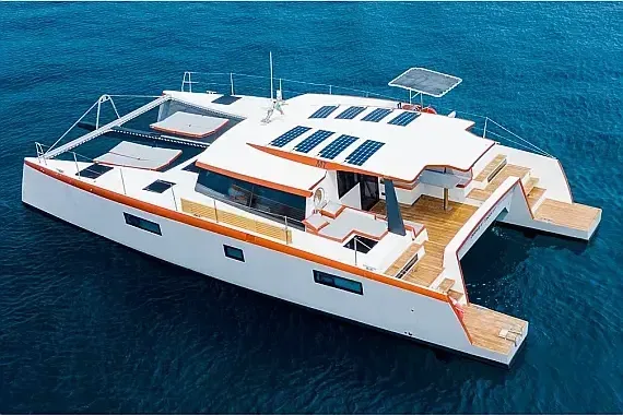 Luna 47 Power in Split / MCI Marine Club International - image 1