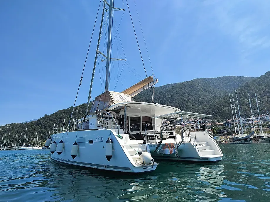 Lagoon 400 in Fethiye Sailing Club - image 1