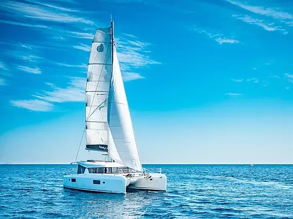 Lagoon 42 in Athens / Alimos Marina - image 1