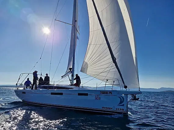 Dehler 38 in Krk / Punat / Marina Punat - image 1
