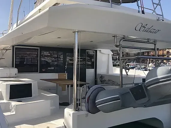 Dufour 48 Cat in Sicily / Palermo / La Cala (Porto Palermo) - image 1