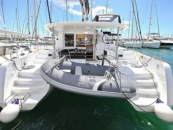 Lagoon 39 in Sukošan / D-Marin Dalmacija Marina - image 1
