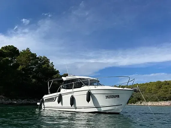 Merry Fisher 695 in Sukošan / Brodogradilište Filipi - image 1