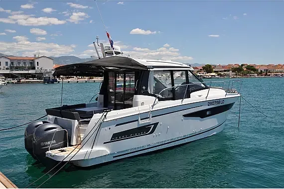 Merry Fisher 895 in Pula / ACI Marina Pula - image 1