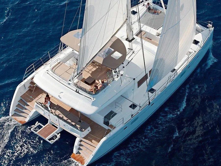 Lagoon 560 S2