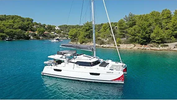 Elba 45 in Seget Donji / Marina Baotić - image 1