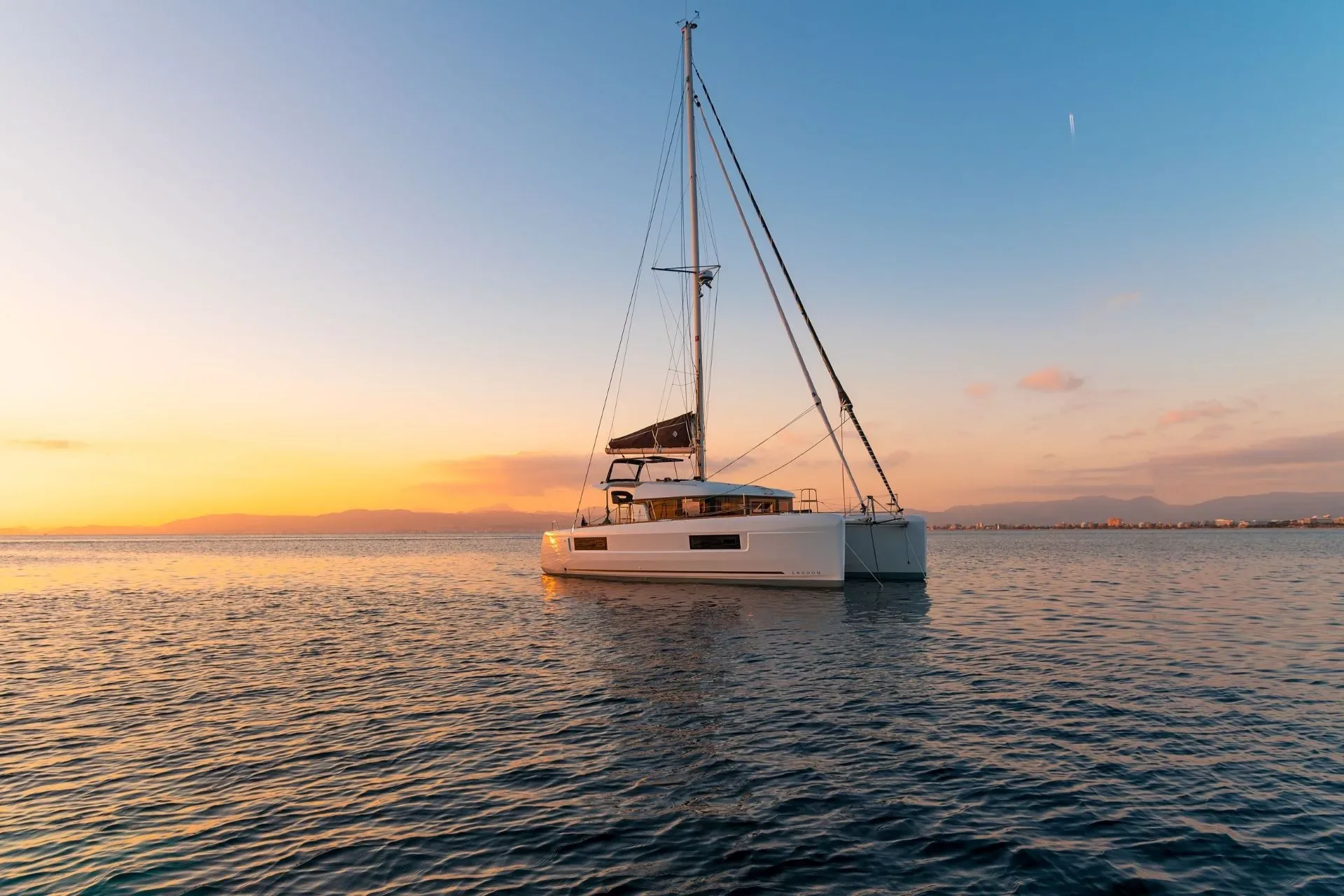 Lagoon 40 in Athens / Alimos Marina - image 1