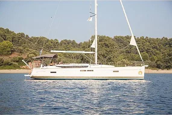 Sun Odyssey 469 in Volos / Port of Volos - image 1