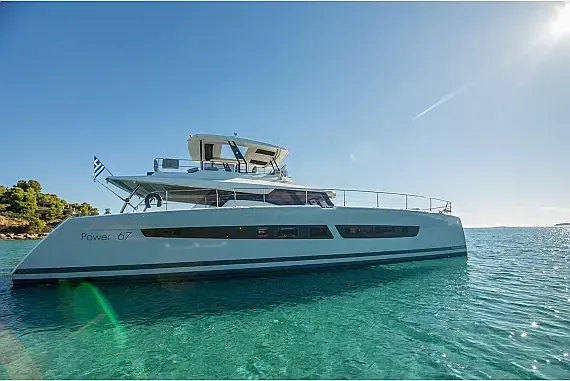 Power 67 in Athens / Alimos Marina - image 1