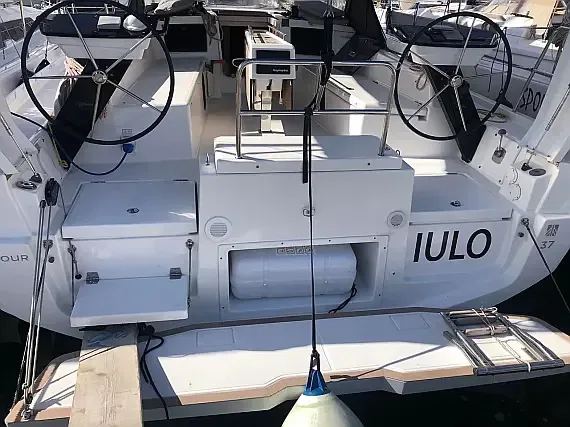 Dufour 37 in Sicily / Palermo / La Cala (Porto Palermo) - image 1
