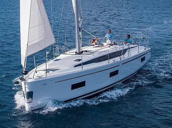 Bavaria 42 Cruiser in Tivat / Porto Montenegro - image 1
