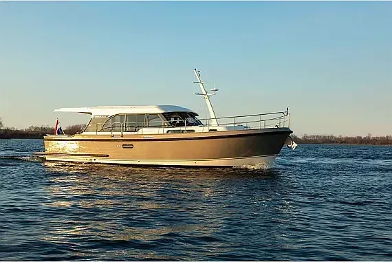 Linssen Grand Sturdy 40.9 Sedan in Kinrooi / Jachthaven De Spaanjerd - image 1