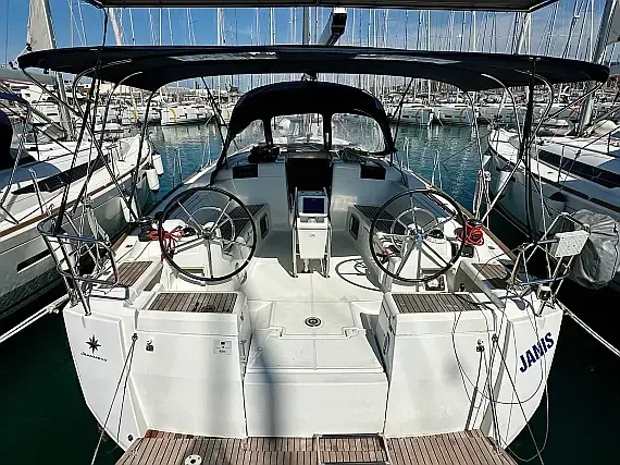 Sun Odyssey 449 in Sukošan / D-Marin Dalmacija Marina - image 1