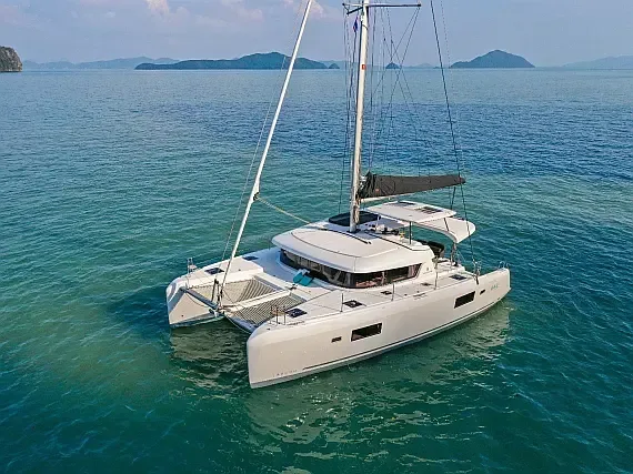 Lagoon 42 in Fethiye / Yes Marina - image 1