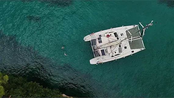 Voyage 440 in Sal / Palmeira / Sal Harbour - image 1