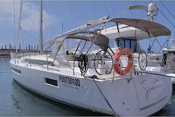 Sun Odyssey 490 in Rome / Marina di Nettuno - image 1