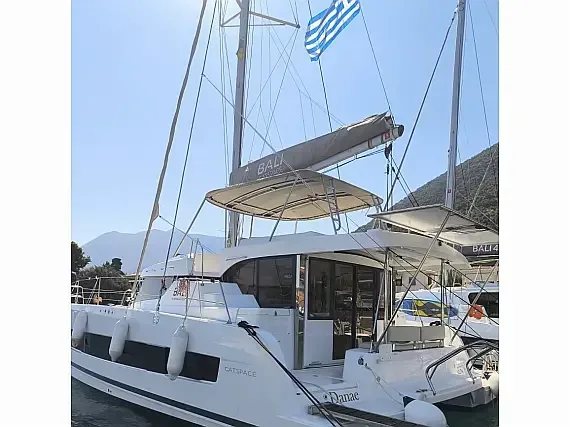Bali Catspace in Lefkada / Marina Perigiali - image 1