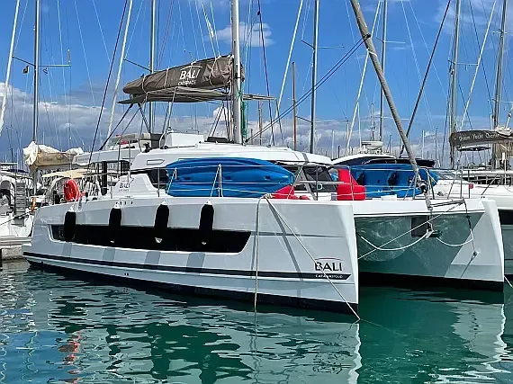 Bali Catspace in Volos / Port of Volos - image 1