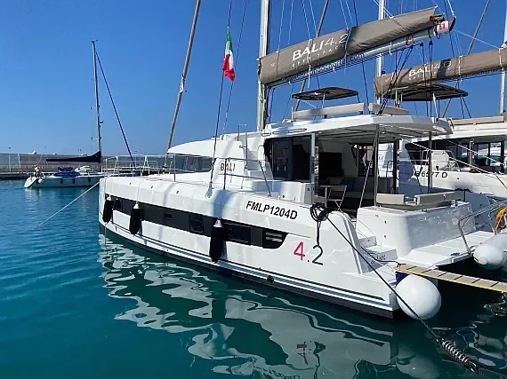 Bali 4.2 in Sicily / Capo d'Orlando Marina - image 1