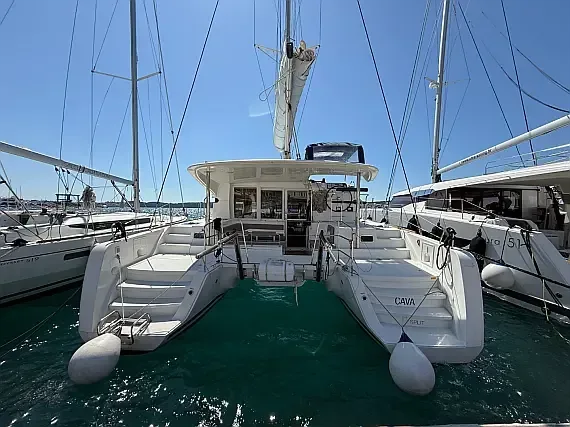 Lagoon 39 in Lavrion / Olympic Marina - image 1