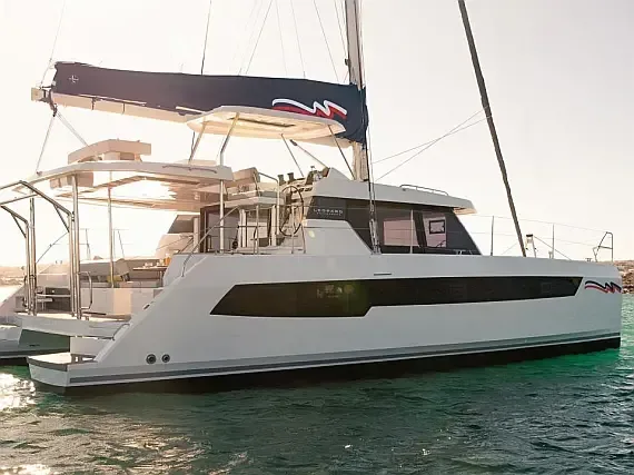 Leopard 42 in Grenada / St. George's / Port Louis Marina - image 1