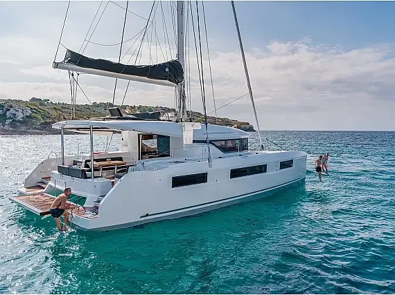 Lagoon 50 in Lefkada / D-Marin Marina Lefkas - image 1